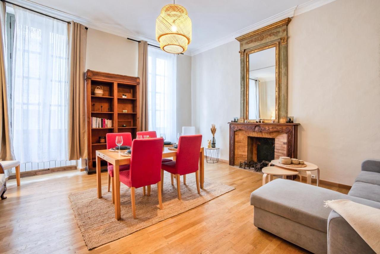 Superbe Appartement 95M2 Proche Arenes- Parking Offert Nîmes Dış mekan fotoğraf
